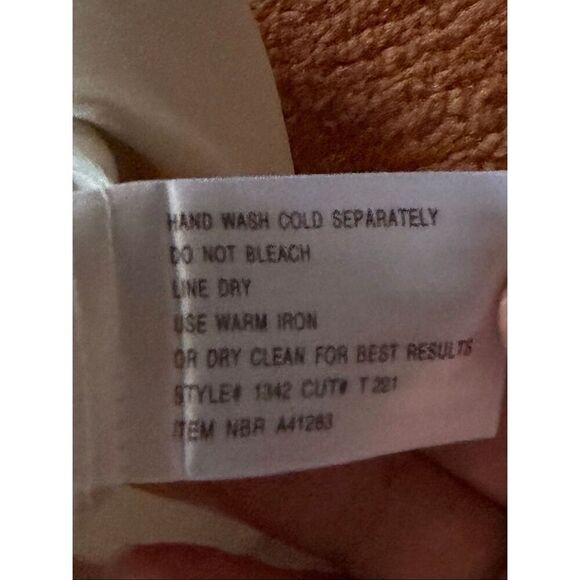 Chico’s CWS 100% Silk Button Front Blouse Size Small - Picture 7 of 7